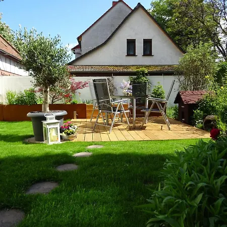 Lindenstrasse *