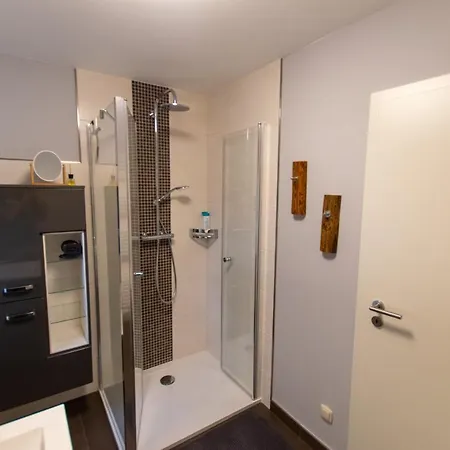 Lindenstrasse Apartment